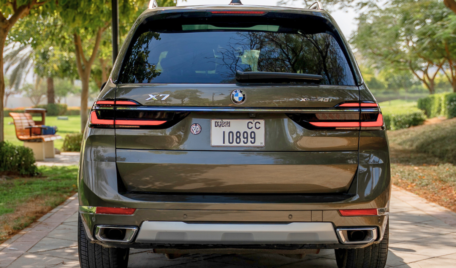 BMW X7