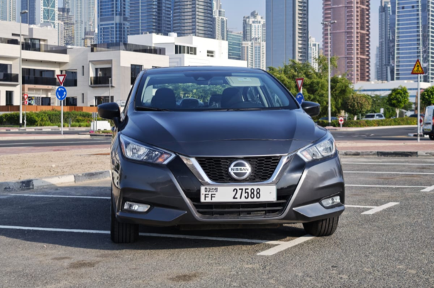Nissan Versa SV