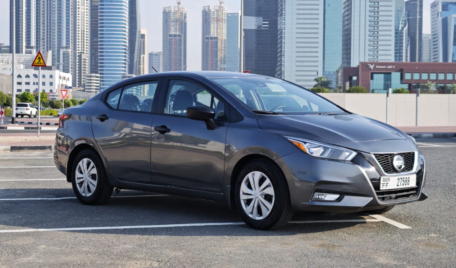 Nissan Versa SV