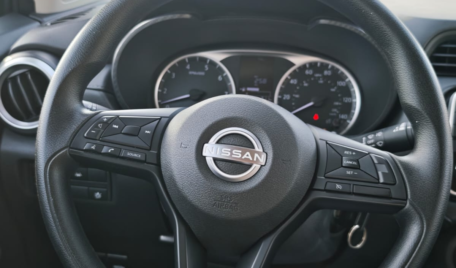 Nissan Versa SV